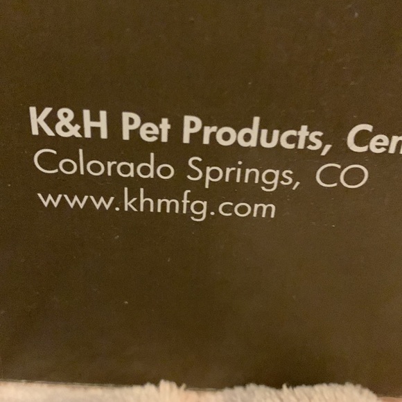 Deluxe Kitty Sill with Bolster a cuddly spot for your cat with a bird’s-eye view - Picture 9 of 10